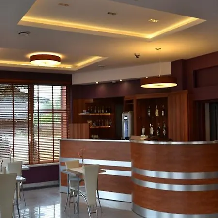 Hotell Mazovia Airport Modlin