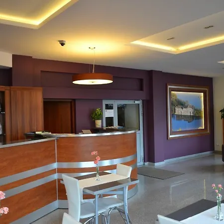 Hotell Mazovia Airport Modlin