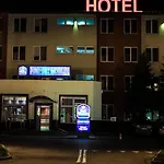 Mazovia Airport Modlin Отель 3*