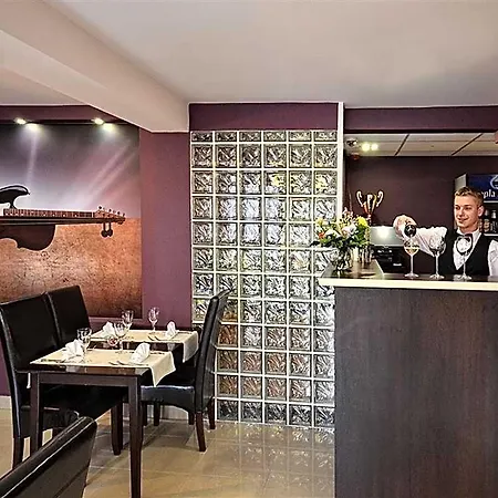 Mazovia Airport Modlin 3*
