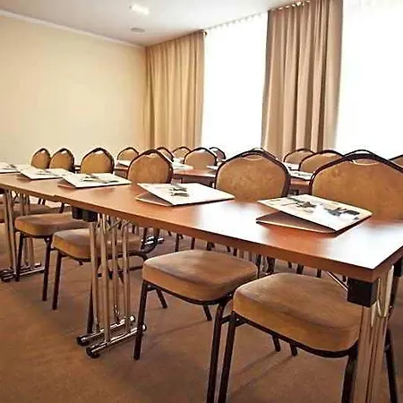 Hotel Mazovia Airport Modlin