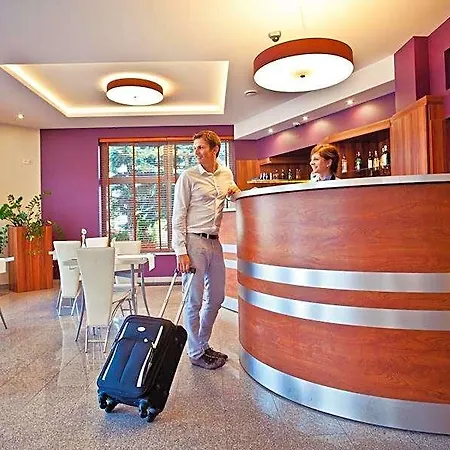 Mazovia Airport Modlin 3*