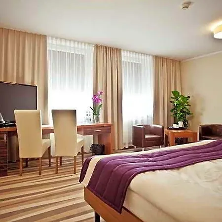 Mazovia Airport Modlin 3*