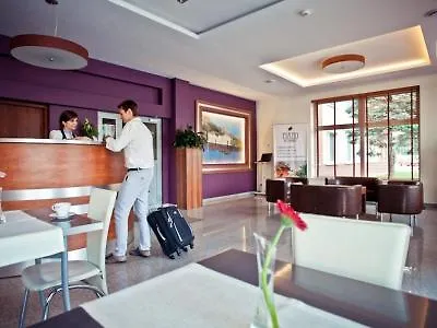 Mazovia Airport Modlin Otel Nowy Dwór Mazowiecki