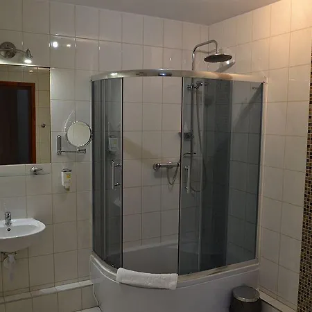 Mazovia Airport Modlin 3*