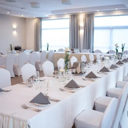Hotel Mazovia Airport Modlin 3*