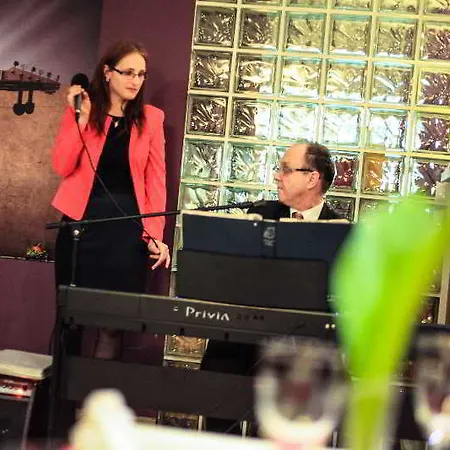 Hotel Mazovia Airport Modlin 3*