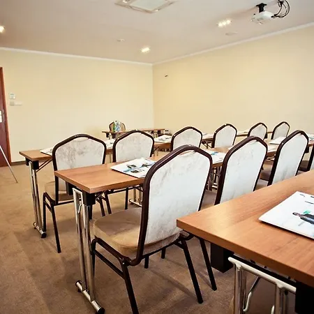Mazovia Airport Modlin Hotel