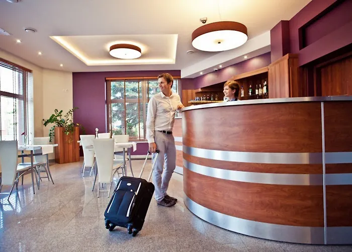 Mazovia Airport Modlin 3*