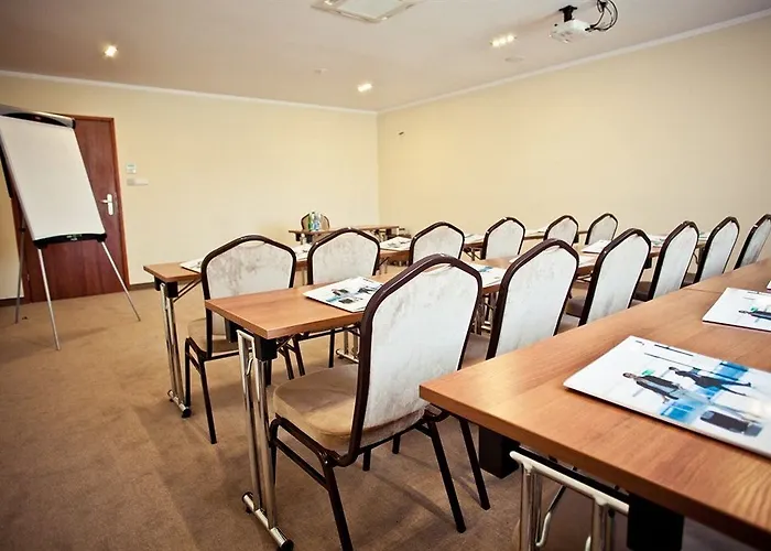 Mazovia Airport Modlin Hotel